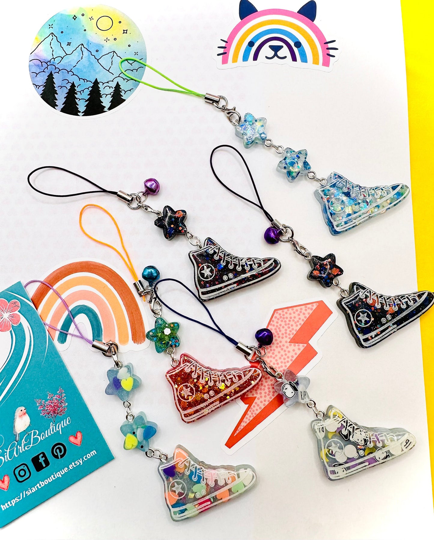 Mini Sneaker Star Keychain - Shoe Charm Gift